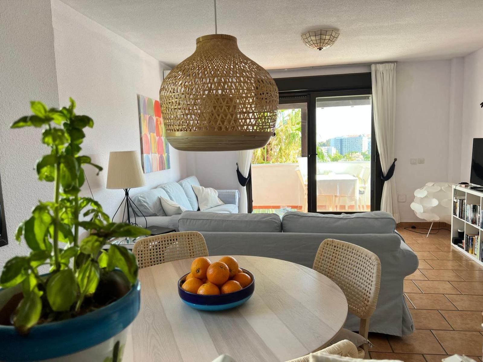 Pueblo Evita. Stunning Sea And Mountain Views, Close To Amneties. Lejlighed *