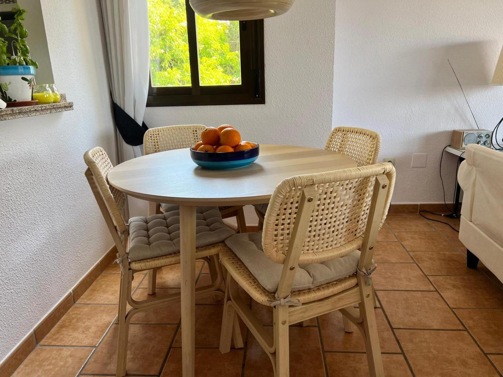 Pueblo Evita. Stunning Sea And Mountain Views, Close To Amneties. Lejlighed